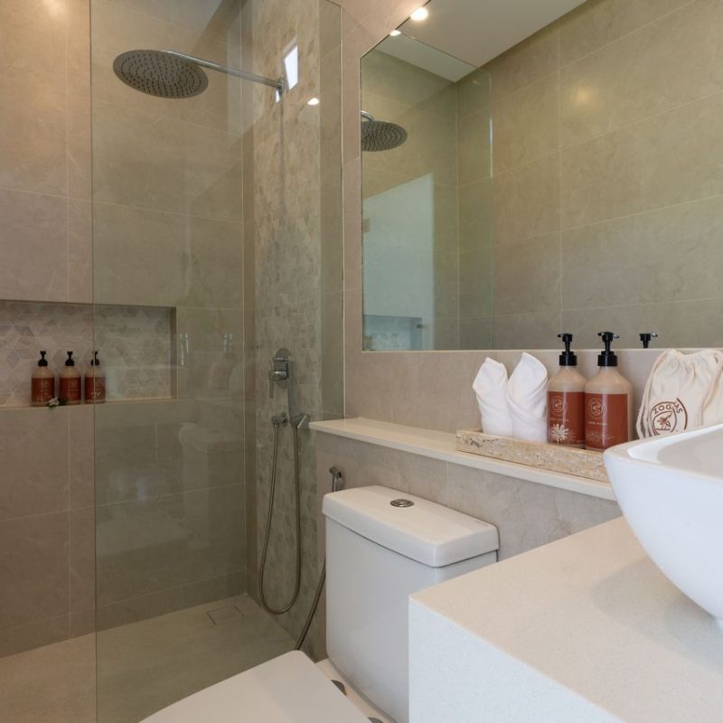 Bathroom at Villa Banana Fan, a 2 bedroom luxury, ocean view villa located in Zog Villa Estate, Maenam,, Koh Samui